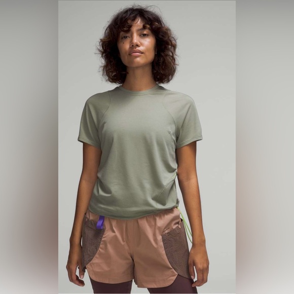 lululemon athletica Tops - Lululemon Lightweight Cinched Hem Hiking T-Shirt - 
Laurel Green